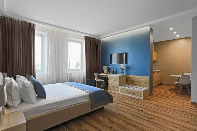 Junior Süit, Şehir Manzaralı