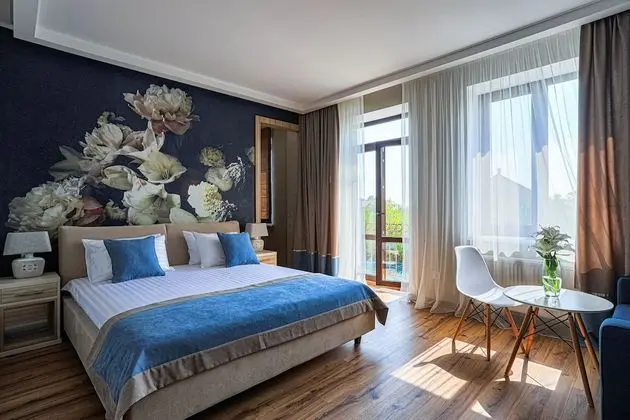 Junior Süit, Şehir Manzaralı