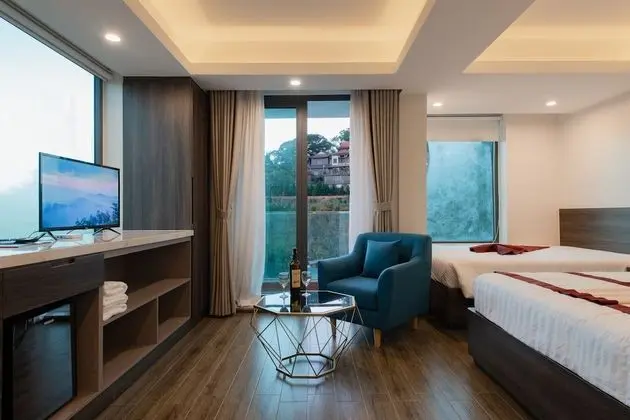 Stüdyo, Bahçe Manzaralı