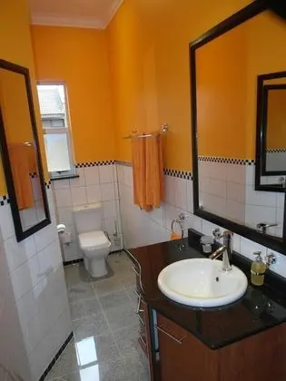 Luxury Oda, 1 En Büyük (King) Boy Yatak