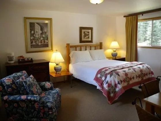 Superior Tek Büyük Yataklı Oda, Özel Banyo (Room 11 - Pet-friendly)