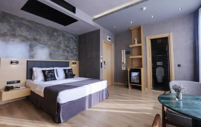 Suite, Şehir Manzaralı