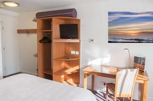 Classic Üç Kişilik Oda, 1 En Büyük (King) Boy Yatak ve Çekyat