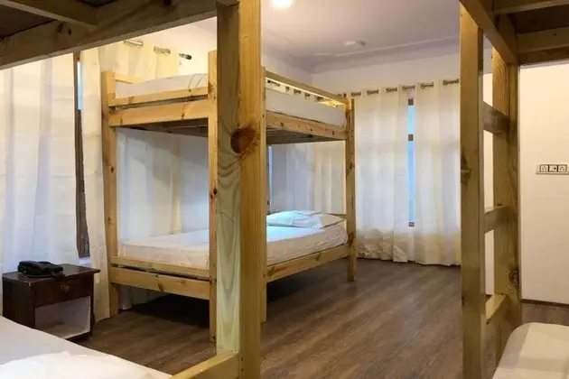 Ortak Ranzalı Oda, Sadece kadınlar için
