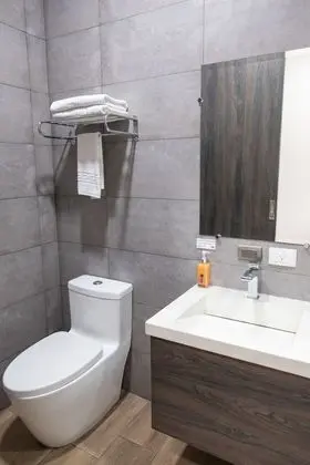 Deluxe Twin