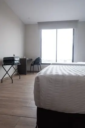 Deluxe Twin