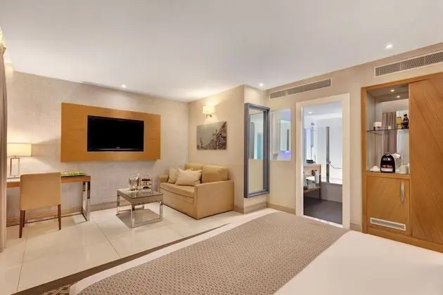 Deluxe Tek Büyük Yataklı Oda, Teras (Pool Access)