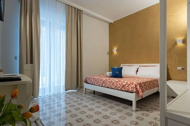 Deluxe Tek Büyük Yataklı Oda, Balkon
