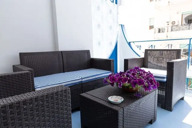 Deluxe Üç Kişilik Oda, Balkon