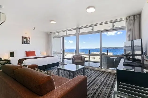 Luxury Stüdyo, 1 En Büyük (King) Boy Yatak, Göl Manzaralı