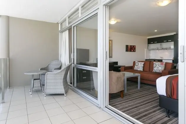 Luxury Stüdyo, 1 En Büyük (King) Boy Yatak, Göl Manzaralı