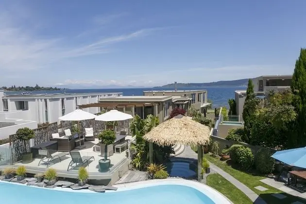 Luxury Stüdyo, 1 En Büyük (King) Boy Yatak, Göl Manzaralı