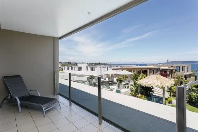 Luxury Stüdyo, 1 En Büyük (King) Boy Yatak, Göl Manzaralı