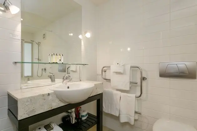 Luxury Stüdyo, 1 En Büyük (King) Boy Yatak, Göl Manzaralı