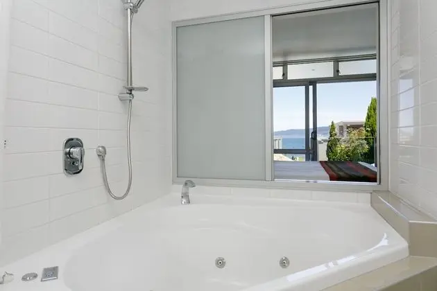 Luxury Stüdyo, 1 En Büyük (King) Boy Yatak, Göl Manzaralı