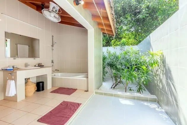 Reethi Suite