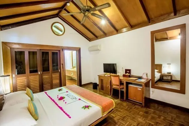 Reethi Sunset Villa
