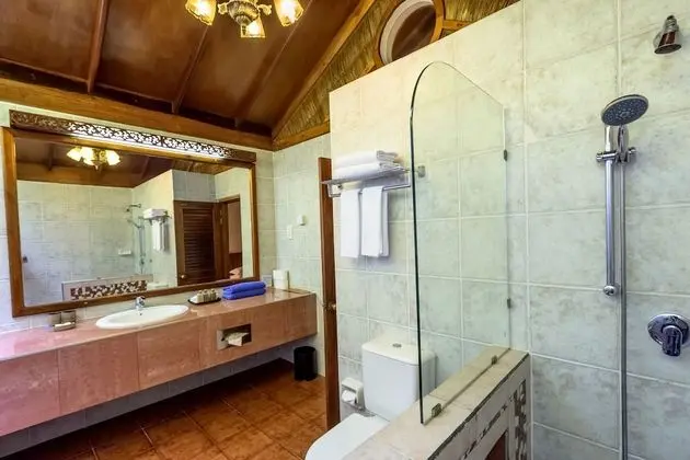 Reethi Sunset Villa