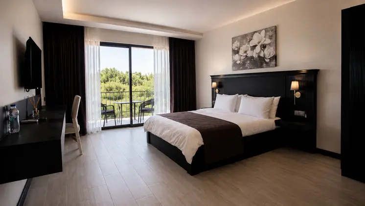 45 M² Geniş Ve Ferah Oda, Queen Yatak Ve Doğa Manzaralı Özel Balkon.