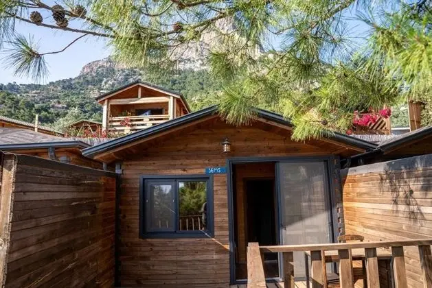 Bungalow, Deniz ve Dağ Manzaralı, Balkon veya Teraslı