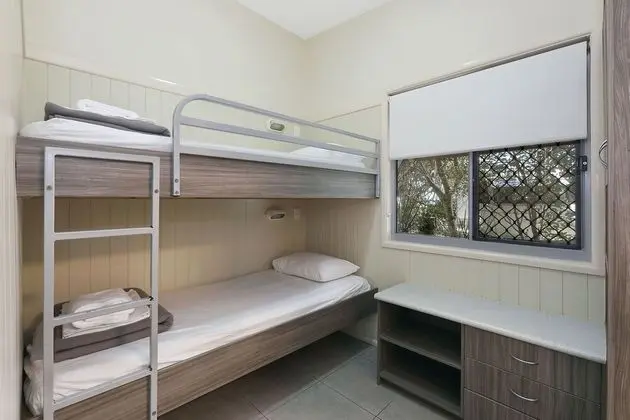 Standard Kulübe (Sleeps 4)
