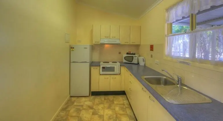 Deluxe Kulübe (Sleeps 6 - Accessible)