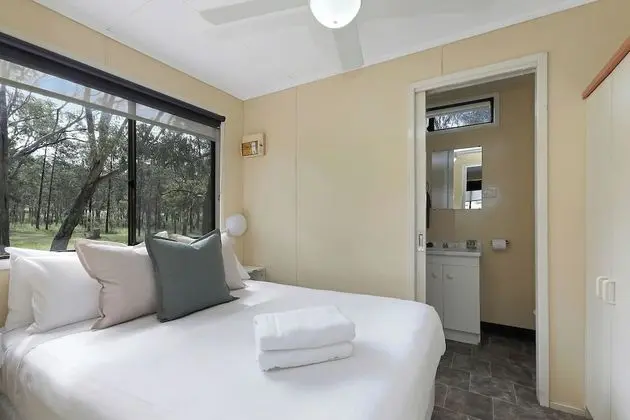 Standard Kulübe (Sleeps 4 - Dog Friendly)