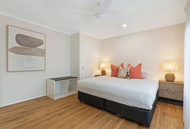 Beach Houses - Sleeps 8