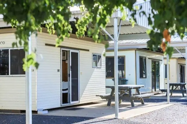 Economy Kulübe, Banyolu/Duşlu (Sleeps 4)