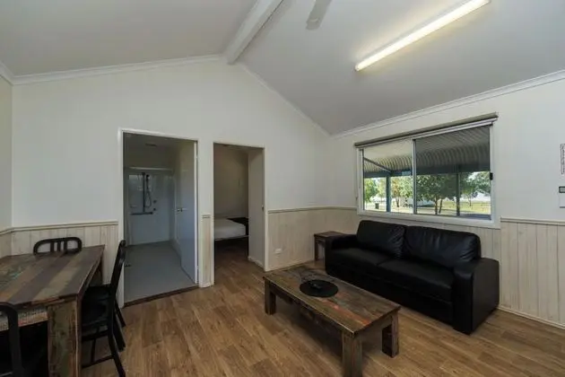 Standard Kulübe (Sleeps 6)