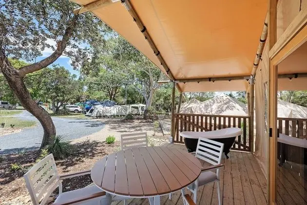 Çadır (Glamping Tent - Sleeps 4)