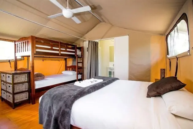Deluxe Çadır, Plaj Manzaralı (- Sleeps 4)