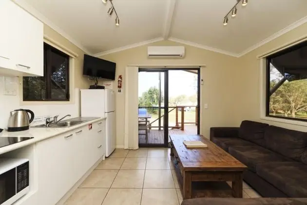 Standard Kulübe (- Sleeps 6)