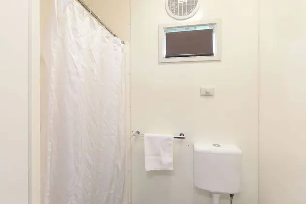 Standard Kulübe (- Sleeps 2 - Dog Friendly)