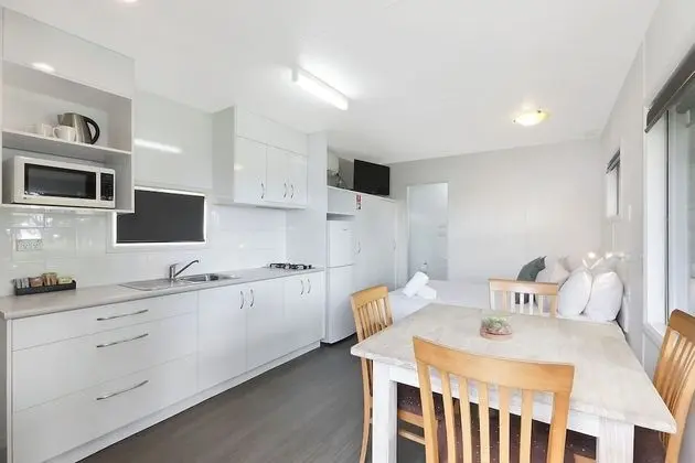 Standard Kulübe (- Sleeps 4 - Dog Friendly)