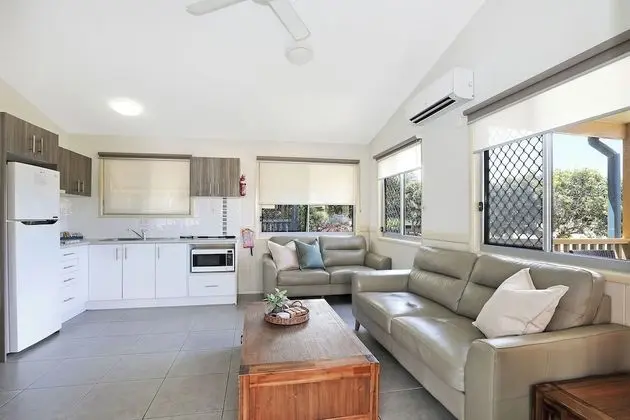 Deluxe Kulübe (Sleeps 5 - Dog Friendly)