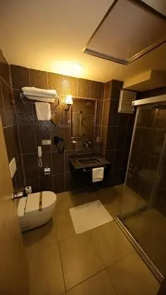 Deluxe Dört Kişilik Oda
