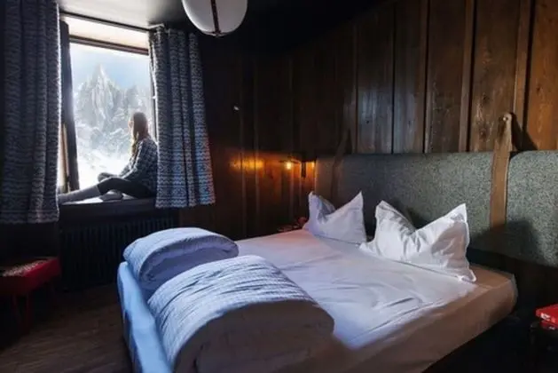 Tek Büyük veya İki Ayrı Yataklı Oda (Refuge)