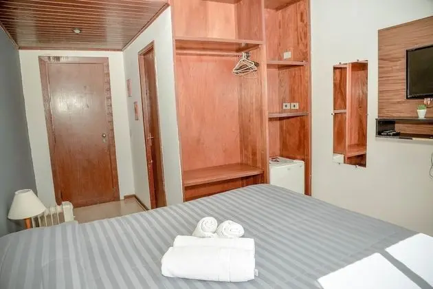 Basic Tek Büyük Yataklı Oda