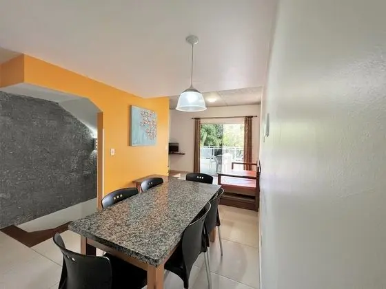 Duplex com Varanda