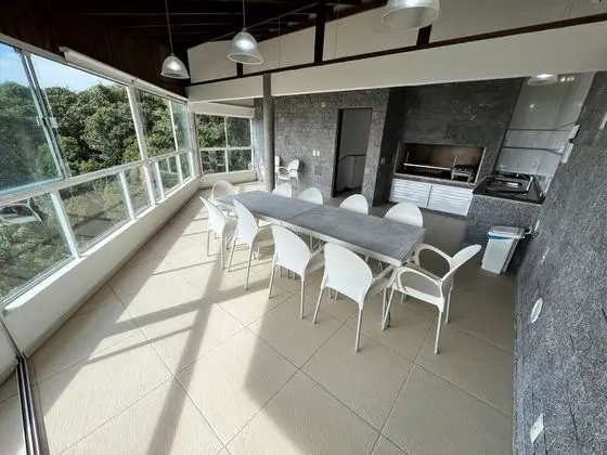 Luxo Triplex