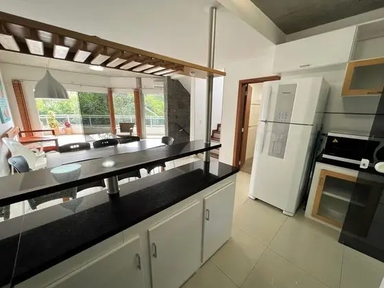 Luxo Triplex
