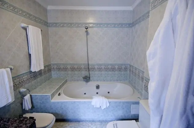 Standard Büyük Yataklı Tek Kişilik Oda