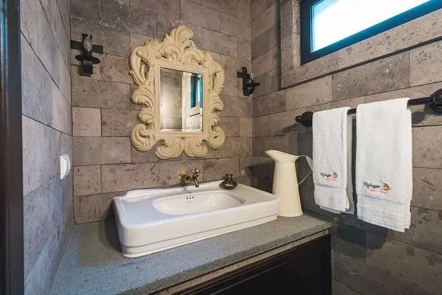 Ev, 3 Yatak Odası, Kişiye Özel Havuzlu