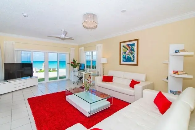 3 Bedroom Villa - Ocean Front #614