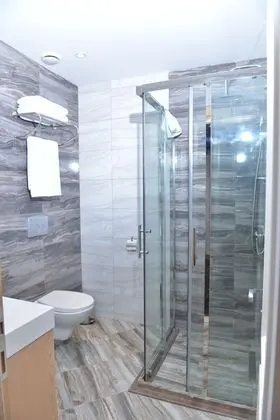 Executive Tek Büyük Yataklı Oda