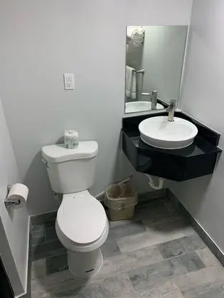 Basic Tek Büyük Yataklı Oda, 2 Büyük (Queen) Boy Yatak, Sigara İçilmez