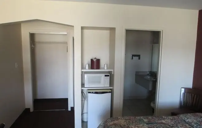 Deluxe Oda, 2 Büyük (Queen) Boy Yatak