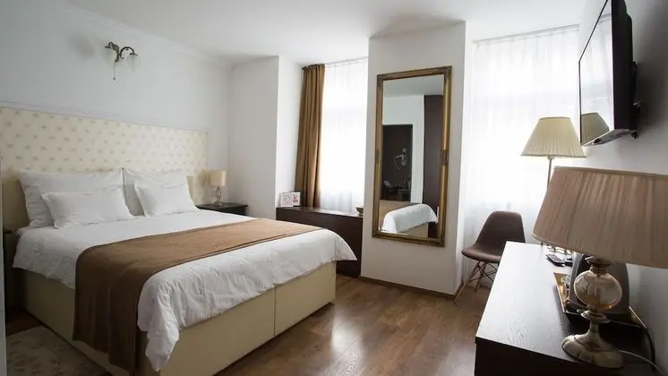 Classic Tek Büyük Yataklı Oda, Şehir Manzaralı
