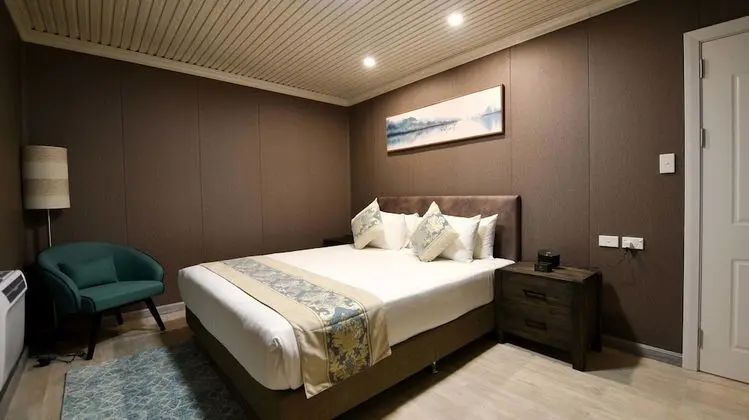 Executive Oda (King Suite)